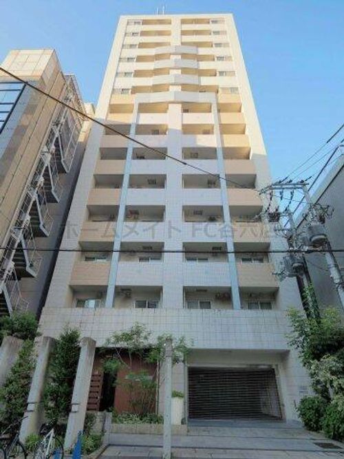 アーバンフラッツ瓦町の外観