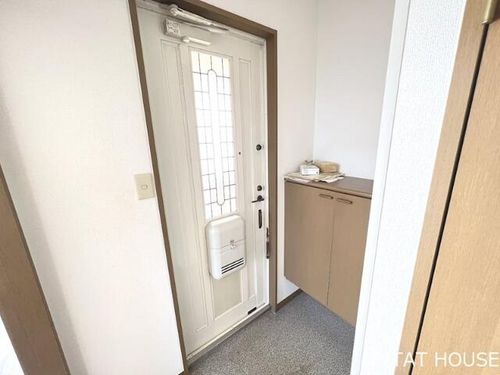 ハートホームⅡ101の玄関