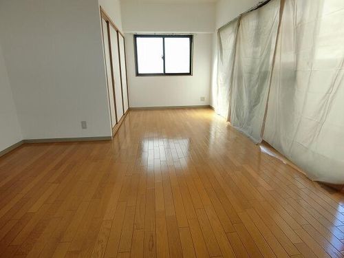 サンエービル301の内装