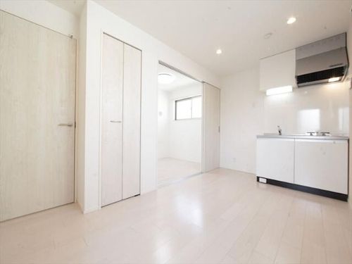 エスポワール今池南の居間