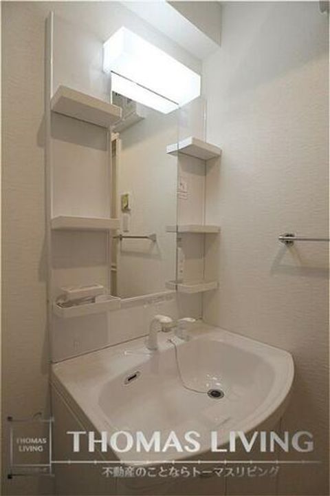 ルナ・リリオの内装