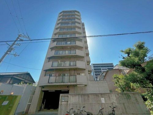 日宝ロイヤルハイツ桑津の外観