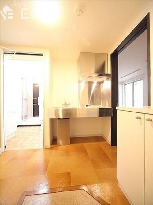 コンフォート泉の玄関