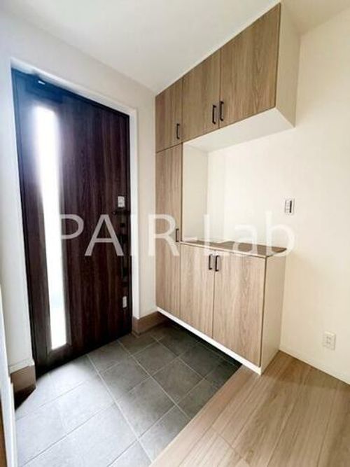 兵庫県姫路市広畑区蒲田(一戸建)の賃貸物件の玄関