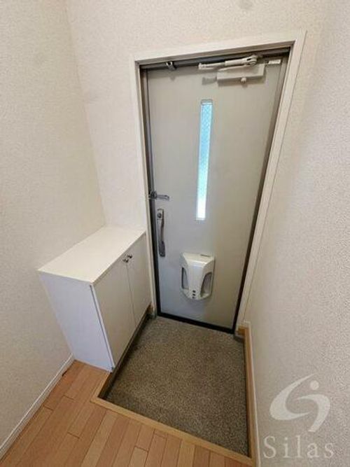 大阪府大阪市阿倍野区丸山通1丁目(アパート)の賃貸物件の玄関