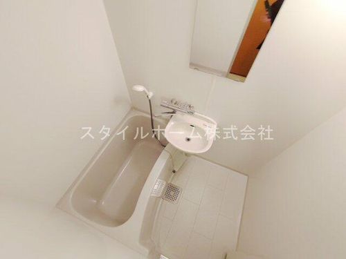 LaTorcheⅠ(ラトルシェ)203の風呂