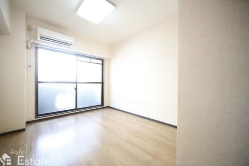 KATE’S HOUSEの居間