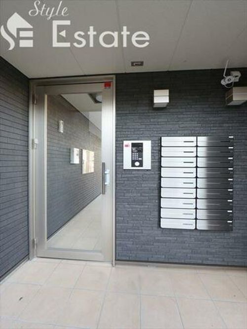 K-ハリウッドの玄関