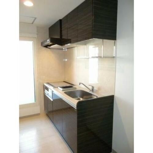 ノヴァ大通IIのキッチン