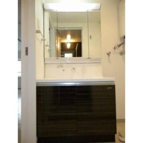 ノヴァ大通IIの内装