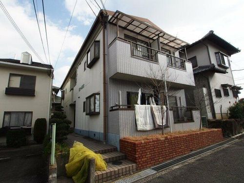 ロアール尾崎の外観