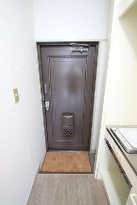 ロアール尾崎の玄関