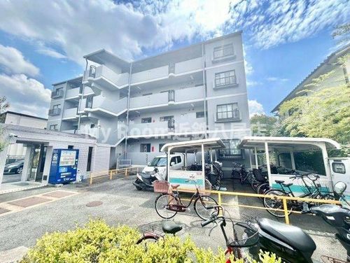 スヴァーネ東山本の外観