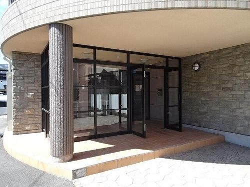 フルール野色の玄関