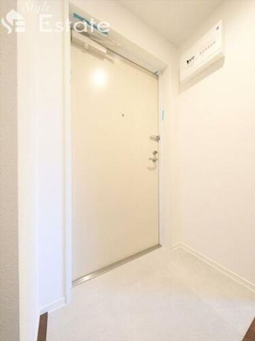 MOVE八田SOUTHの玄関