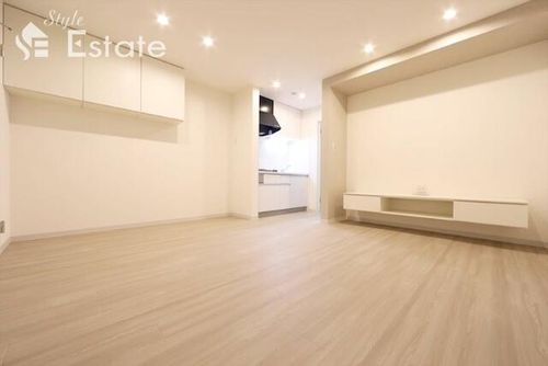 Tidy中村公園(タイディナカムラコウエン)301の居間
