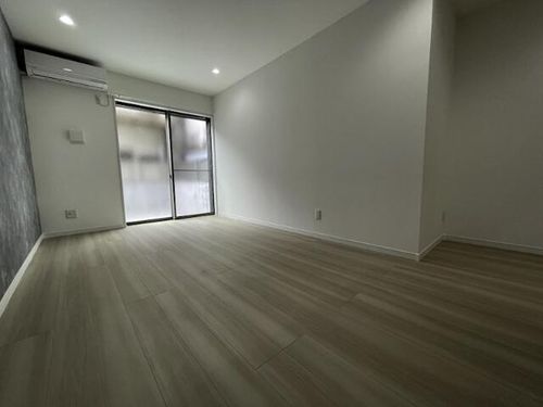 T-manoir天下茶屋 ティーマノワールテンガチャヤの居間