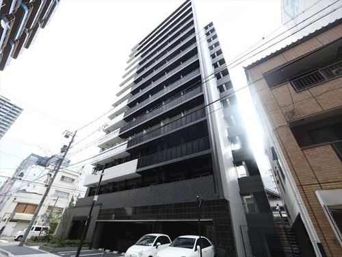 プレサンス伏見アーバンベースの外観