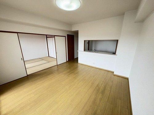 サングレイド加古川II1002の居間