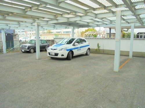 オスカー柳町のその他画像