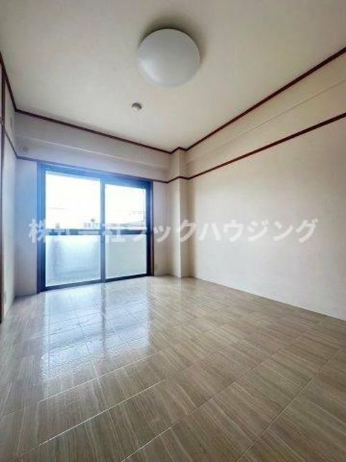 ハイメゾン岩田の内装