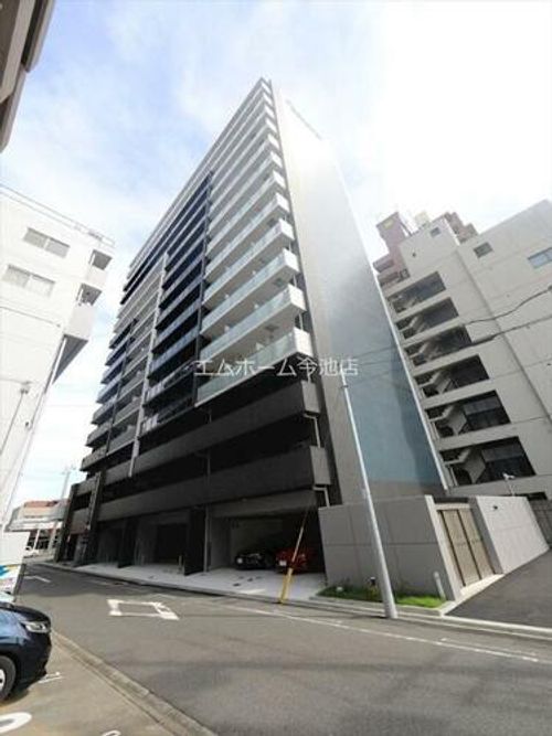プレサンス桜山駅前アフォードの外観