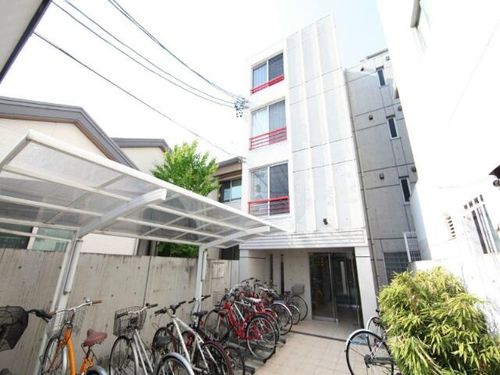 リアライズ名城公園の外観