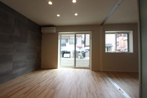 シャーメゾン ラッフィナートの居間