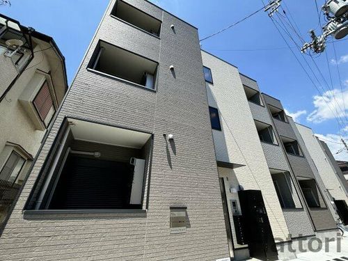 アルタイ石橋阪大前の外観