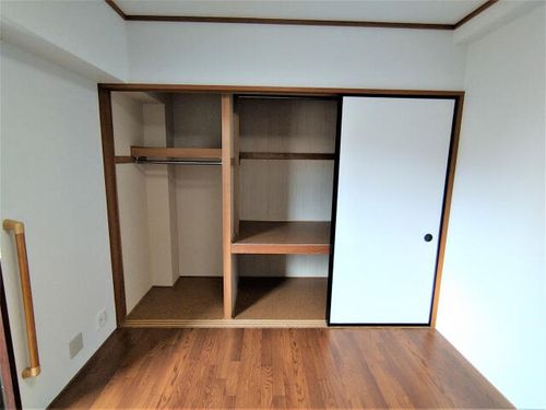 ルーエハイム千里丘の内装