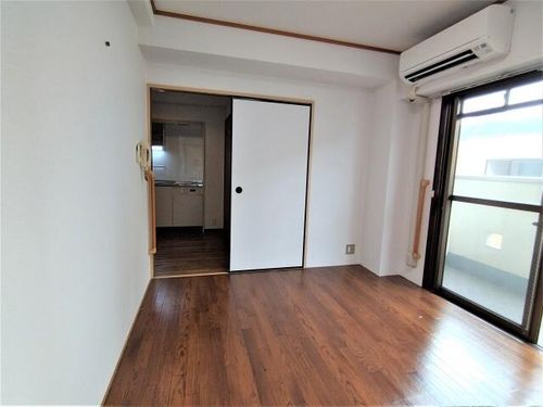 ルーエハイム千里丘の内装