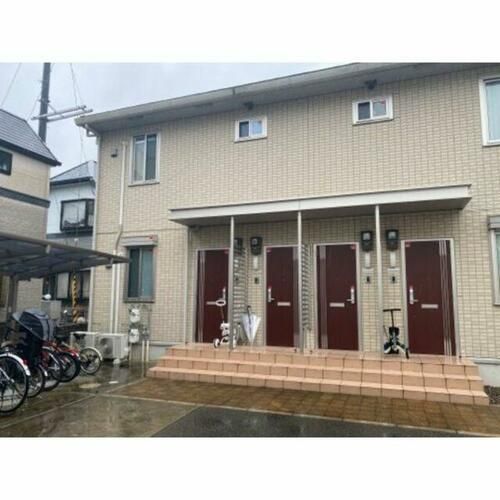 兵庫県西宮市荒木町(アパート)の賃貸物件の玄関