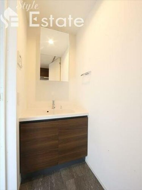 シーズンフラッツ千種の内装