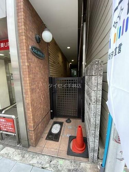 大阪府大阪市旭区森小路1丁目(マンション)の賃貸物件の玄関