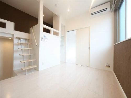 Fortuna伝馬(フォルトゥーナ伝馬)の居間