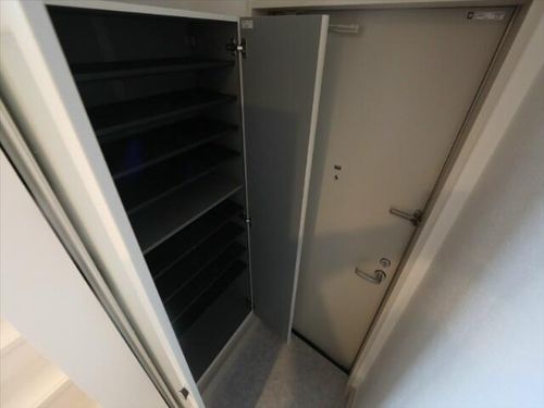 Fortuna伝馬(フォルトゥーナ伝馬)の玄関