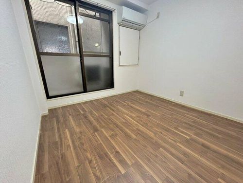 キングスアベニュー流町A棟の内装