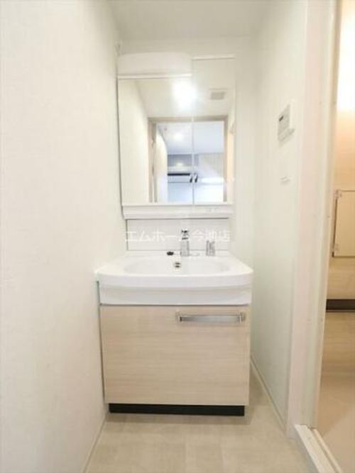 プレサンス桜山駅前アフォードの内装