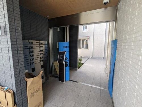 D-room上穂積の玄関