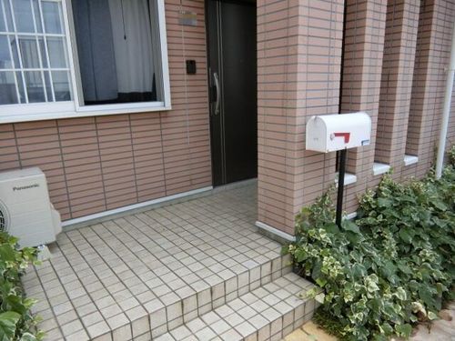 グランド秋桜の玄関