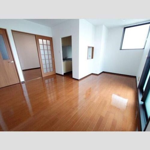 AXIS LIFE TSURUHARA301の居間