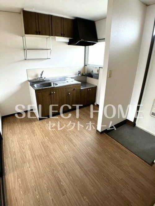 ハミング本田202の居間
