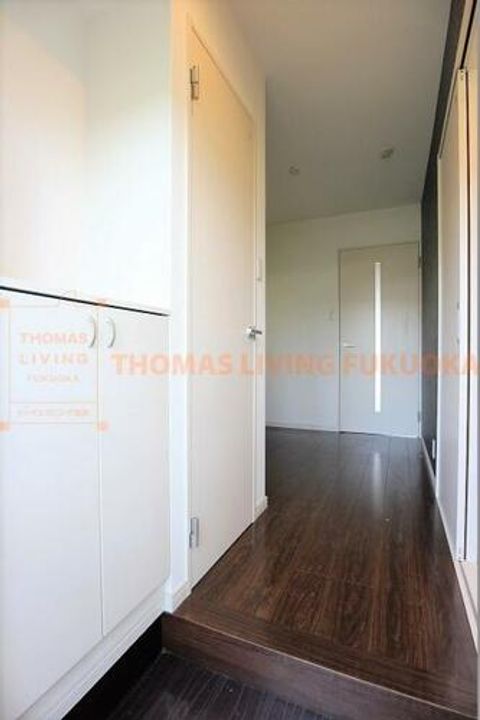 福岡県北九州市八幡西区皇后崎町(マンション)の賃貸物件の玄関