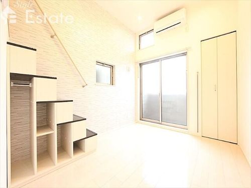 サニーベール志賀町203の内装