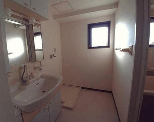 グランドメゾン六番町A-13の内装