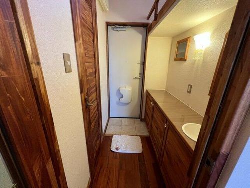 セザンヌ石巻103の玄関