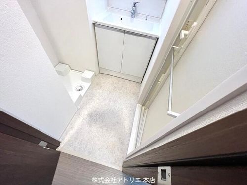 グランカーサ高井田の内装