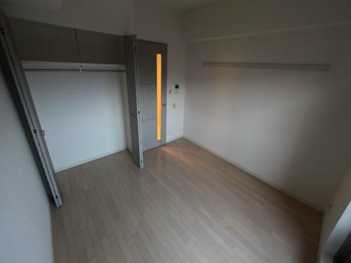 プレサンス名古屋城前ラバンカの居間