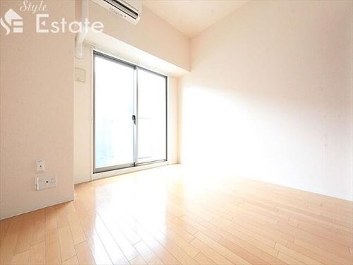 愛知県名古屋市中村区大正町4丁目(マンション)の賃貸物件の居間