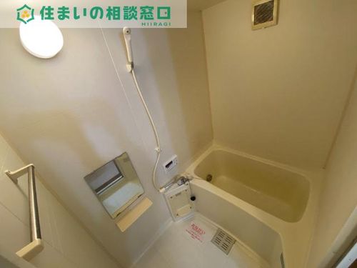 愛知県碧南市相生町4丁目(アパート)の賃貸物件の風呂